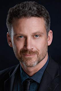 Zachary Graves